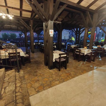 Ethno Village St George Cetinje Esterno foto
